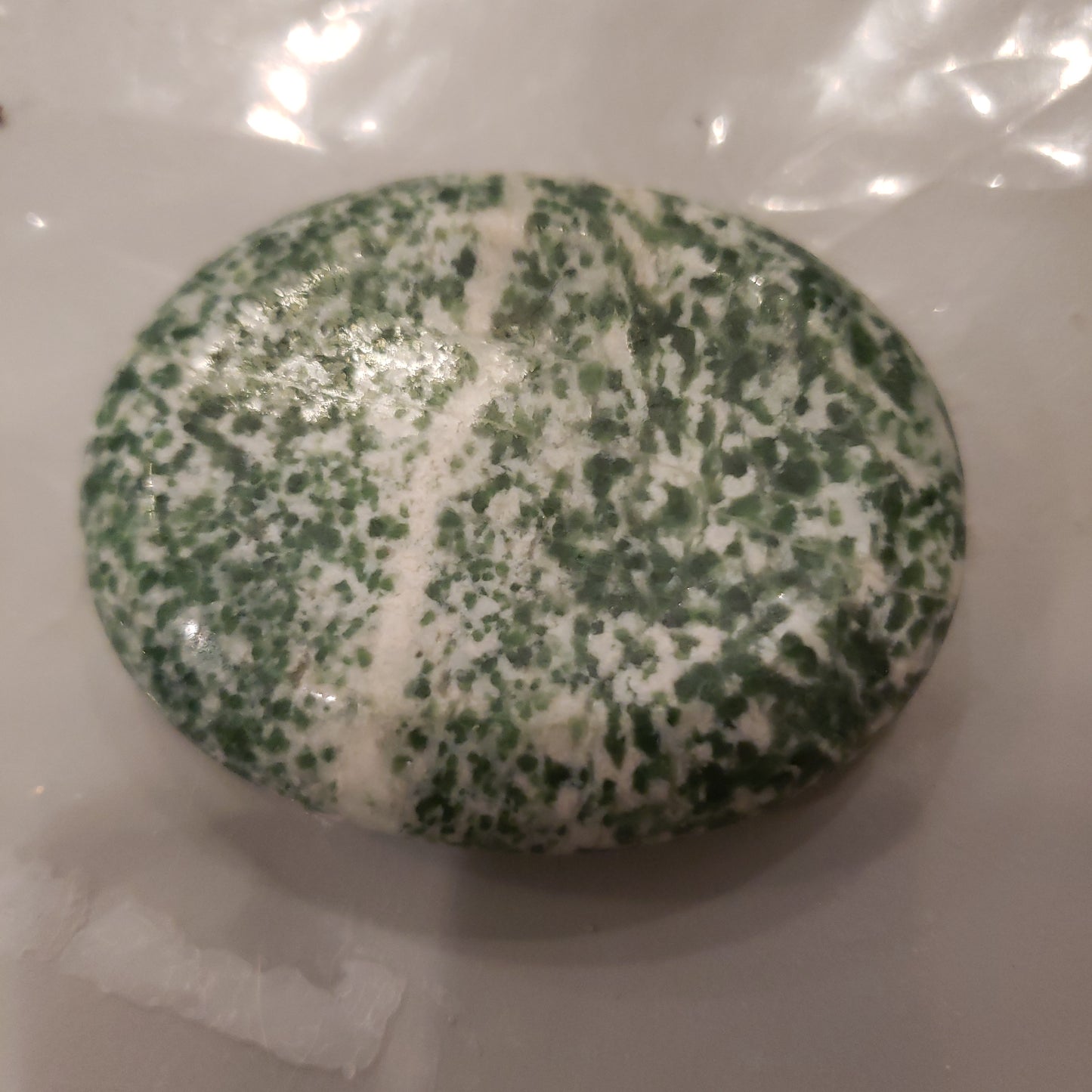 Worry stones - Green Point Jade Heavenly Healing