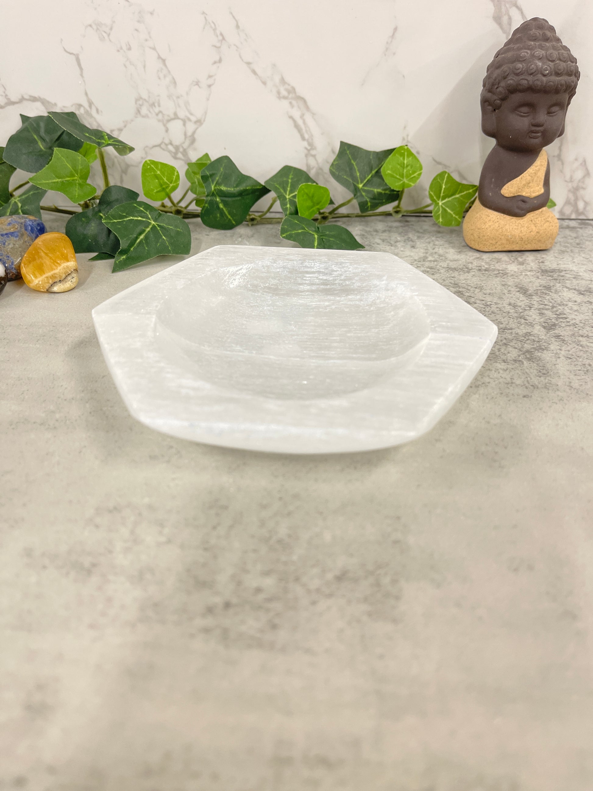 Selenite Hexagon Dish - Medium Heavenly Healing