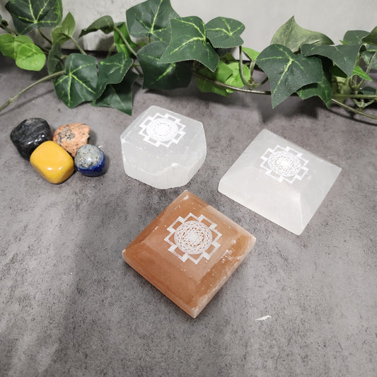 Selenite Stand Heavenly Healing