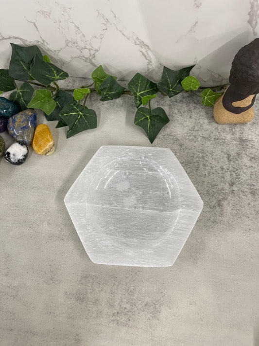 Selenite Hexagon Dish - Medium Heavenly Healing